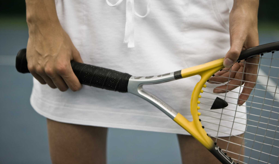 Cómo colocar y usar un antivibrador tenis - TennisHack